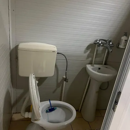 Prenociste Biker Friendly Apartment